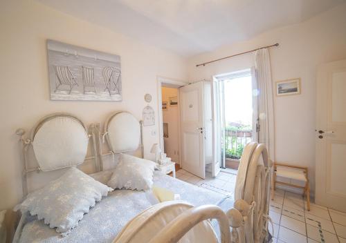Double or Twin Room with Sea View room in La Bouganville Gaeta