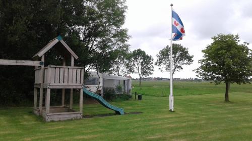 Játszótér, 't Hokling in Boazum