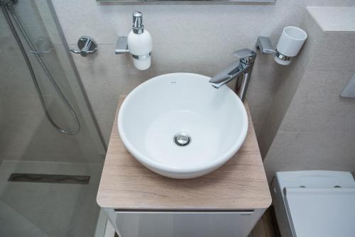Apartman Donner Centar - image 8