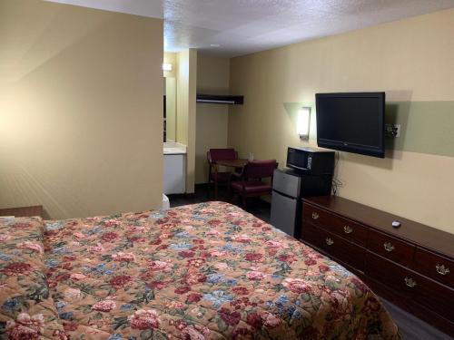 Budget Inn Elkmont - image 8