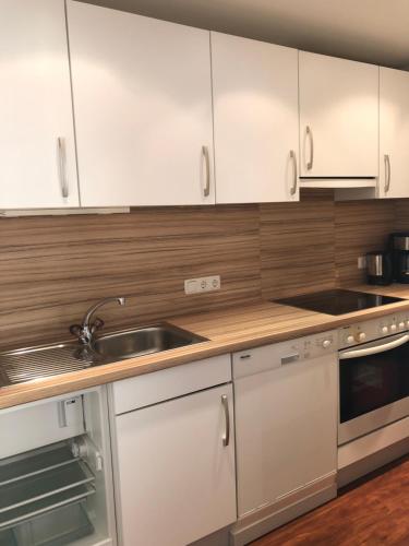 bucătărie, Hotel Garni Central - Zimmer - Studios - Apartments in Kappl