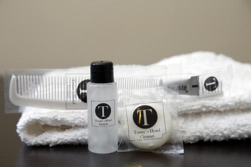 Tomu's Hotel - image 11