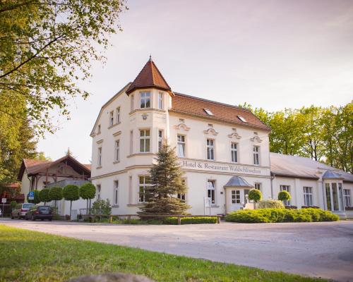 Hotel & Restaurant Waldschlösschen