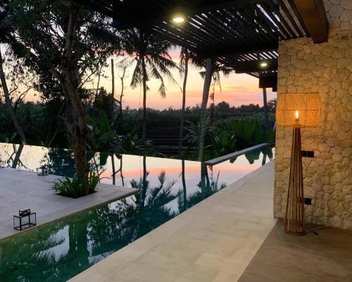 Villa Sapta Bayu - Luxurious Heaven in the Heart of Canggu
