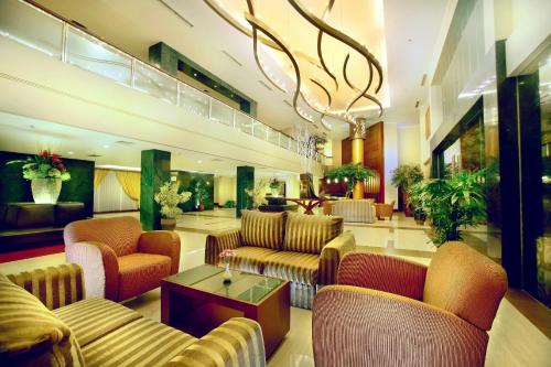 Bar/lounge, Aston Tanjung Pinang Hotel & Conference Center in Bintan Island