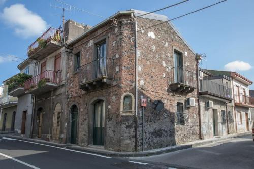 C'ERA UNA VOLTA - casa vacanza Etna-Sicilia-mare