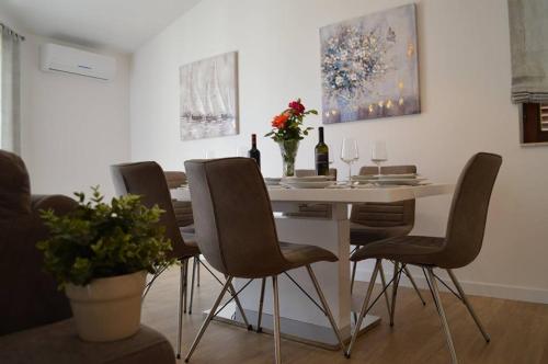  APARTMENT LUX, 4, VIEW OF SPLIT AND SEA in Split