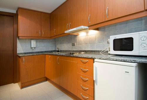 Kitchen, Apartamentos Turisticos Roc Del Castell in Canillo