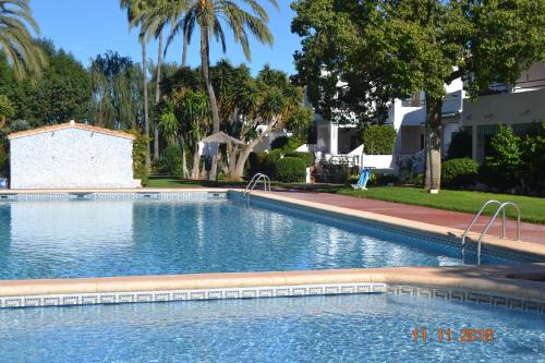 Úszómedence, Mare Nostrum II Denia. in Las Rotas Beach
