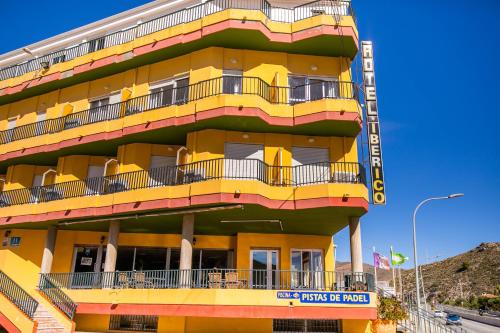. Hotel Iberico