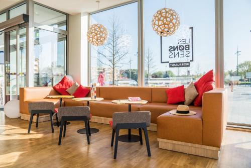 Pub/Lounge, ibis Styles Versailles Guyancourt in Guyancourt