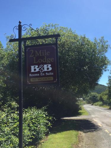 2 Mile Lodge - main image