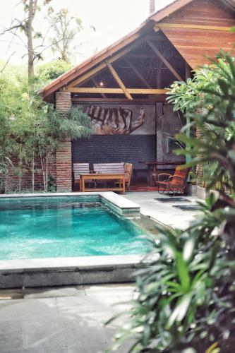 Pipes Hostel – Kuta, Lombok, ID
