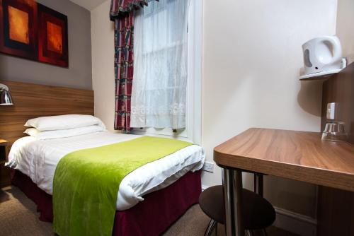 Dover Hotel - B&B - image 3