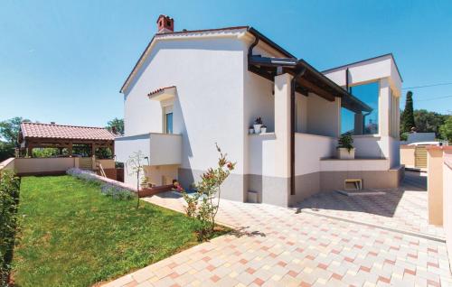 Garden apartment with terrace and grill Over view