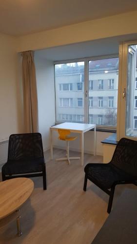 Central Appartment 2 bedrooms, Brüssel (Foto 8)