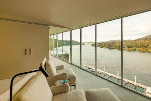 Superior Suite with River View