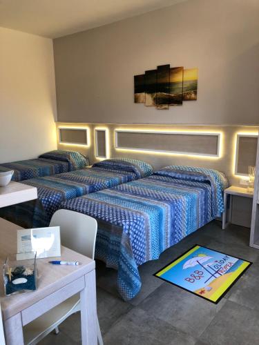 Comfort Triple Room image 2