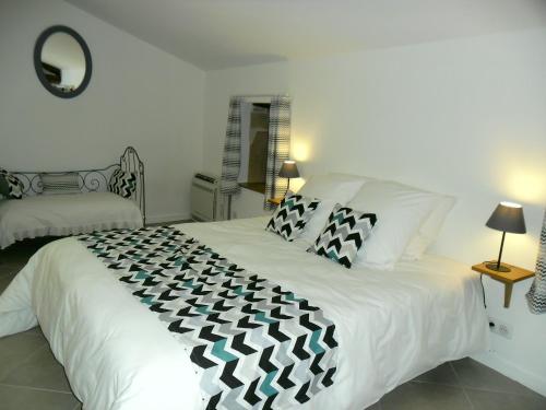 LE GRENIER DES GONES chambre d'hôte Courzieu