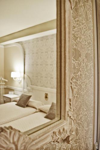3 twin beds