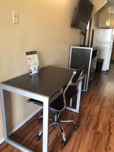 Pinn Road Inn and Suites Lackland AFB and Seaworld in San Antonio, USA