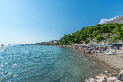 Apartments Srecko - image 12