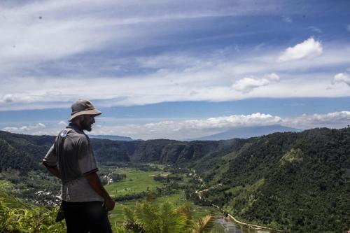 Harau Caving Park