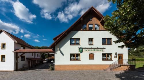 레스토랑, XXL Monteur Apartment Eisenach-Hörschel (XXL Monteur Apartment Eisenach-Horschel) in 카셀