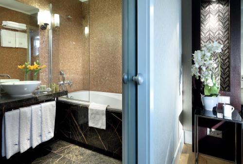 Eurostars Thalia - image 12