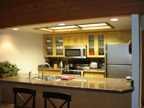 Lakeside Condos by Lespri Park City (UT)
