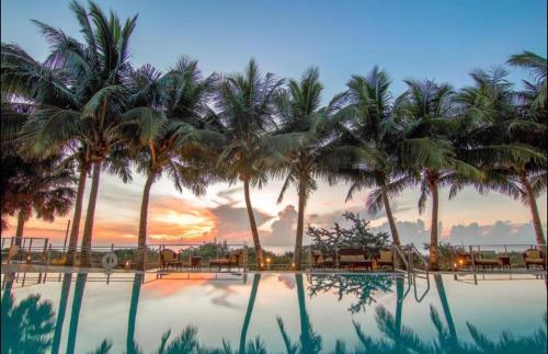 Oceanview at the Carillon in Miami Beach, USA