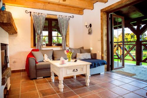 2 bedrooms, 4 beds