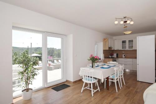 holiday home on DUGI OTOK - OTOK in Brbinj