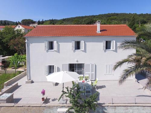  holiday home on DUGI OTOK - OTOK in Brbinj