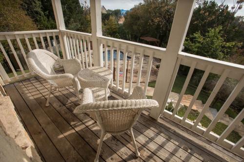 171360022 Gruene River Hotel & Retreat