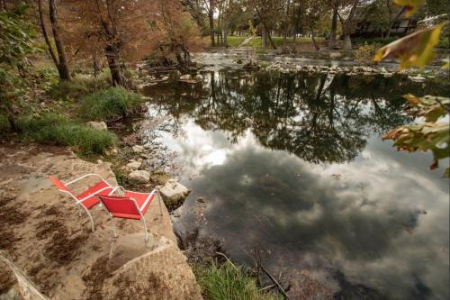 Gruene River Hotel & Retreat