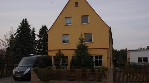 مدخل, Tango ARA Cash in Coswig