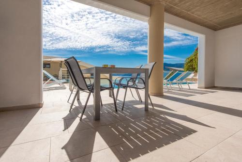 Studio Evian in Kavala