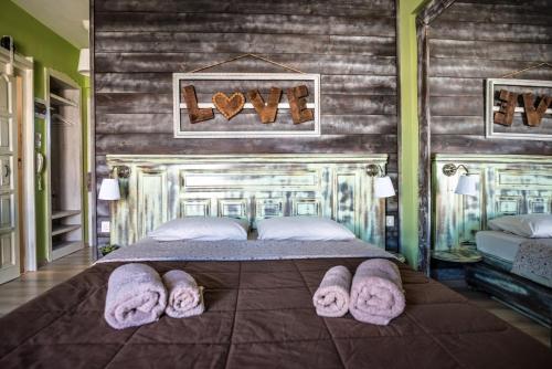  Del’s apartments in Síndos