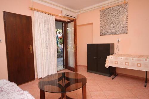Apartment Pag 6467c