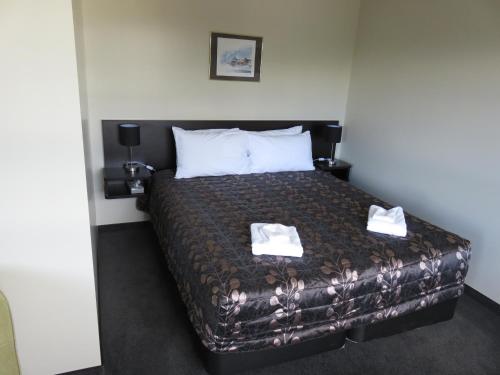 Admirals Motor Lodge - Accommodation - Blenheim