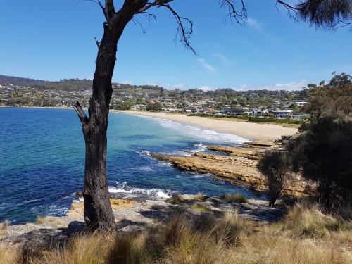 Cedar Cottages Blackmans Bay