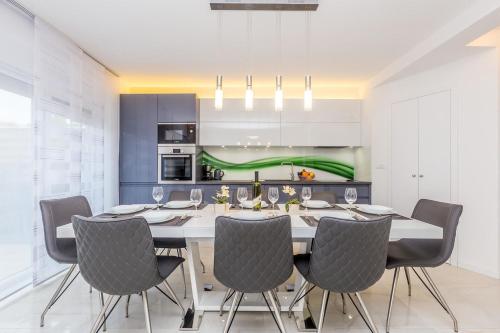 House Villa Olive Nika - image 5