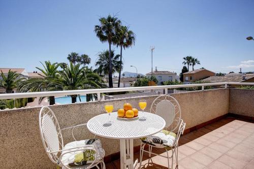 Swimming pool, La Rosaleda in Almadrava