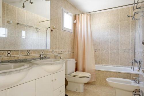 La Rosaleda - image 10