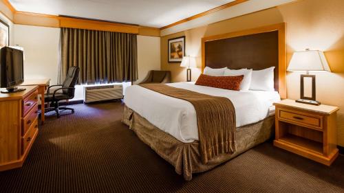 Best Western Plus Sidney Lodge