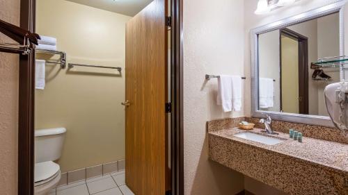 Best Western B R Guest - image 11