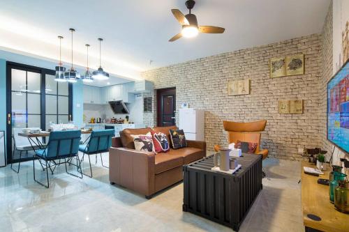 Sanya Dadonghai·Dadonghai Tourist Area· Locals Apartment 00144650