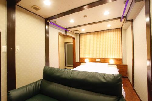 Hotel Mio (Adult Only)
