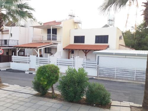 Pirgos beach house - image 8